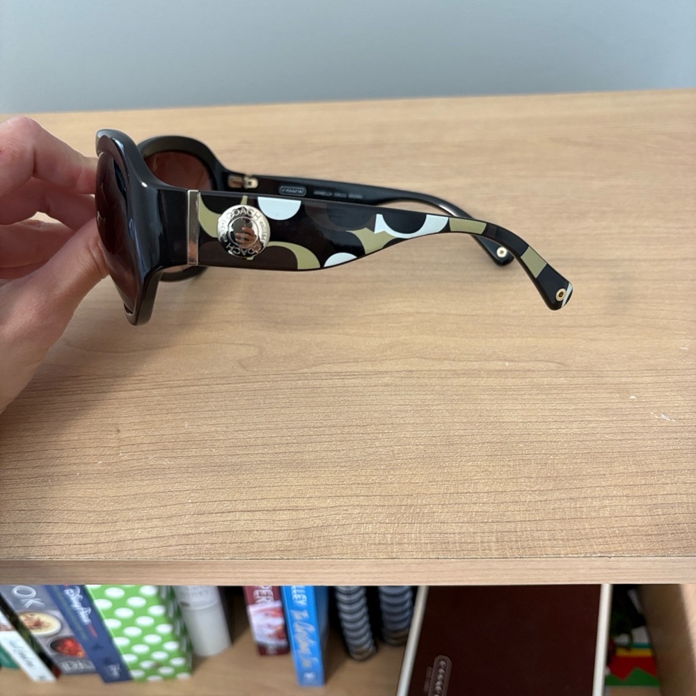 Coach Arabella Sunglasses with Case - Picture 3 of 8